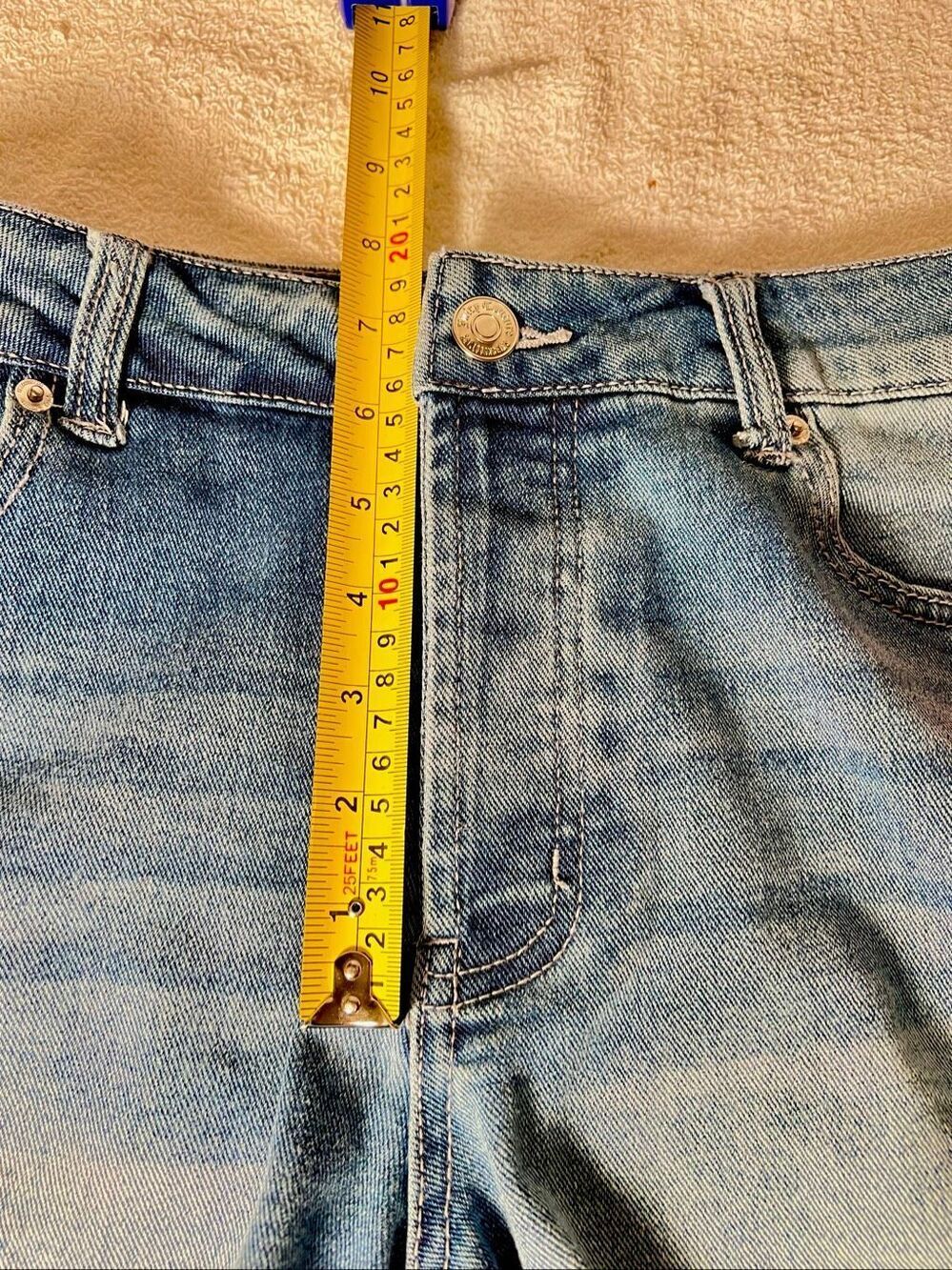 Juicy Western Short With Juicy in Pink Script Across Backside Medium Wash 8 NWT - Picture 14 of 16
